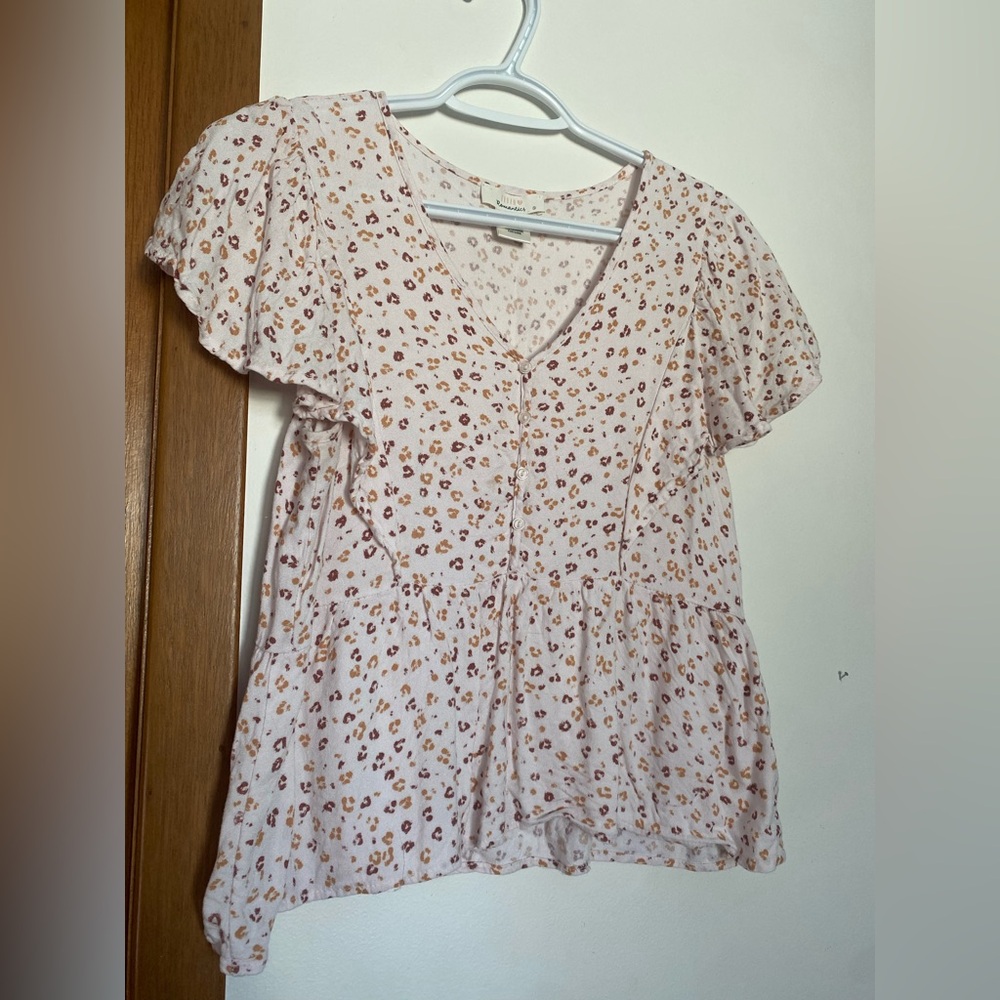 Pink Patterned Flare Sleeve Tank-top